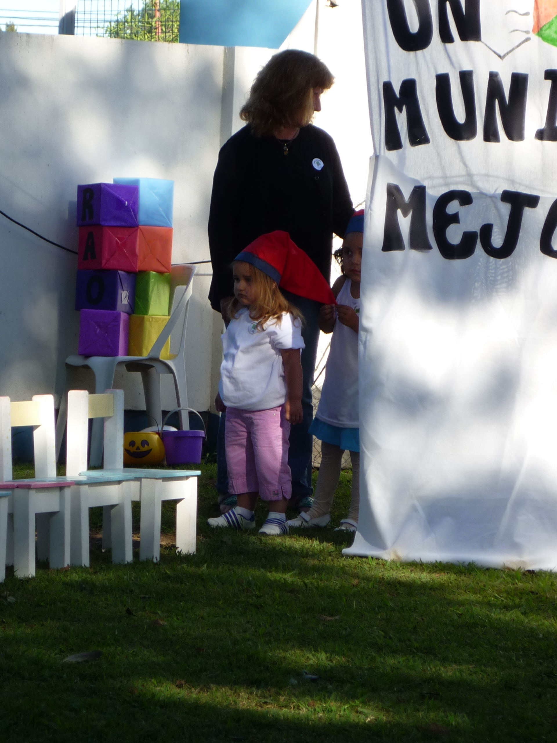 fotos/2012-12-25 - Acto egresados jardin maternal/P1030067.JPG